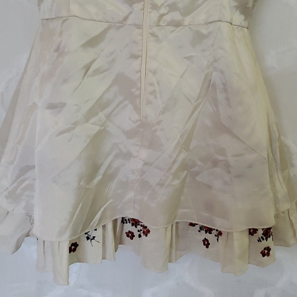 Top - Picture 15 of 16